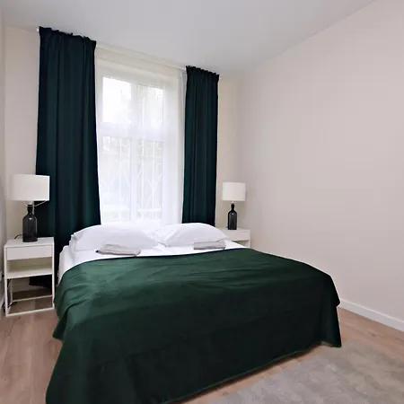 Elegancki 3city Z Parkingiem W Sopocie Blisko Plazy By Renters Apartament