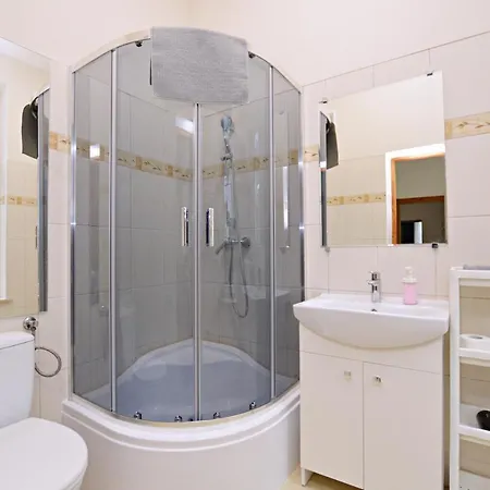 Elegancki 3city Z Parkingiem W Sopocie Blisko Plazy By Renters Apartamento *